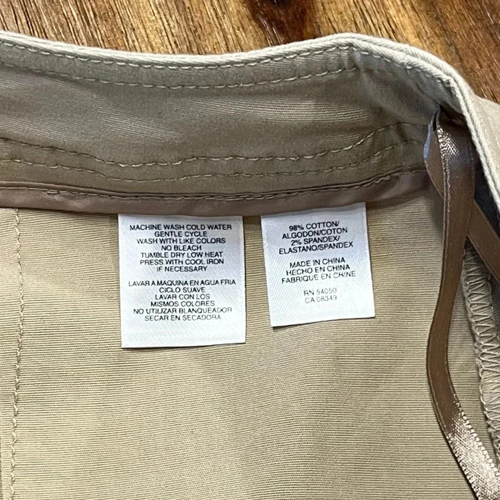 Jones New York sport tan khaki mini skirt, size 8 button front stretch - Picture 5 of 8